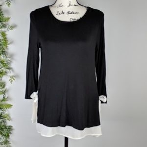 3/$30 🌻 Pebbles Women's Casual Blouse